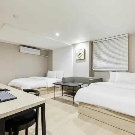 Wangsimni Regent Hotel Отели рядом с достопримечательностью «Сеульский лесной парк»