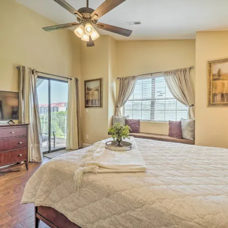 1 Block to Branson Strip: Condo w/ Views & Pool!