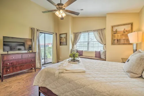 1 Block to Branson Strip: Condo w/ Views & Pool! -  Appartamenti vacanze
