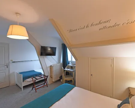 朱莉婭別墅酒店 阿貢庫坦維爾酒店