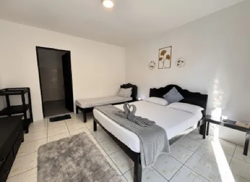 โรงแรมซิสเตอร์ส อินน์ มวลบวล โรงแรมใกล้หาดไวท์