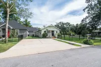 Tomball Craftman Cottage