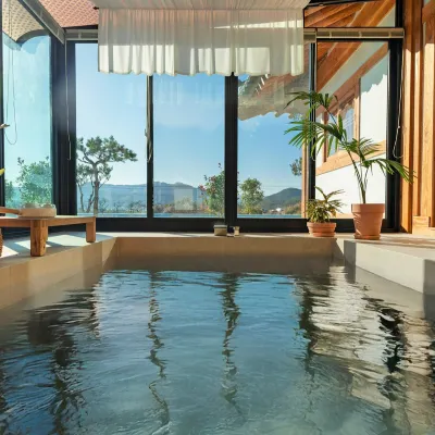 Pool & Moon Pool Villa Hotels near Poseokjeong