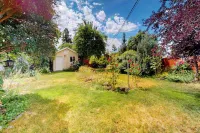 2BR Home w/ Mountain View, W & D, Private Yard - 2-Star