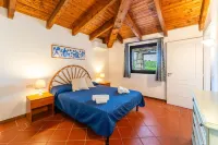 Graziose Ville Con A.C e Piscina Comune