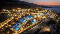 Happy Cretan Suites Hotel a 