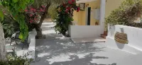 Captain's Apartments in Olive Grove 2 - Condos