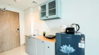 Good Choice and Cozy Studio at Tamansari Iswara Apartment By Travelio - 3-Star