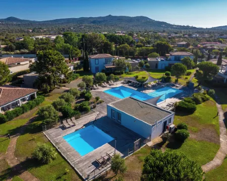 Résidence Pierre & Vacances Premium les Villas de Porto-Vecchio Hoteles en Lecci