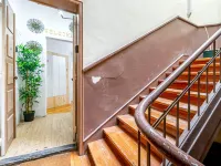 April Square Guesthouse by Lisbon with Sintra Hotels in Amadora