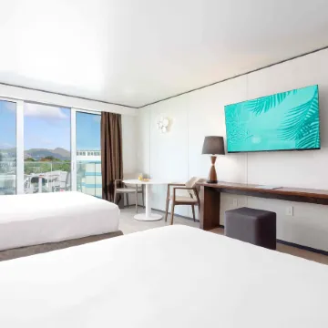 Sonesta Maho Beach All Inclusive Resort Casino & Spa
