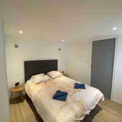 Appartement Calme à St Maixent l'Ecole Rooms
