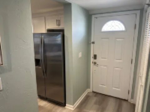 Welcome to Sandpiper Beachfront Condo. Cozy 1-bed in JAX Beach, Perfect for Couples! Pet-friendly!