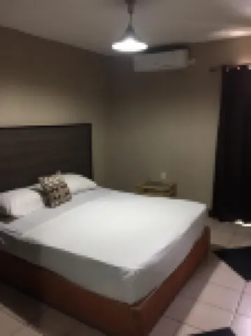 Elixir Hotel and Serviced Apartments