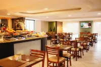 Hotel Ferraz - breakfast
