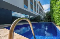 Catuai Hotel - Pools