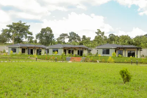 Extreme Adventure Park & Stay at Busika Near Kampala - Thân thiện với thú cưng