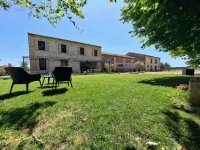 Mas de Bonnafoux Hotels in Beaucaire