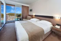 Hotel Molindrio Plava Laguna - Balcony