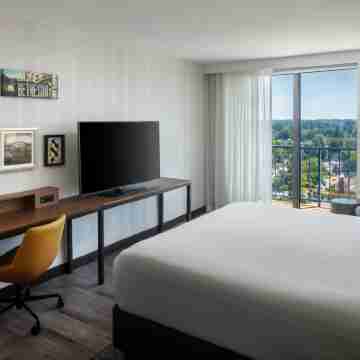 The Bethesdan Hotel, Tapestry by Hilton Rooms