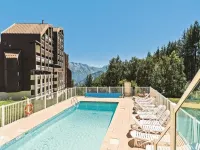 Studio in Alpe d'Huez with Pool & Sauna