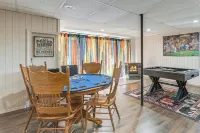 Hot Tub & Viewssquatchs Place' in Blairsville - Wifi
