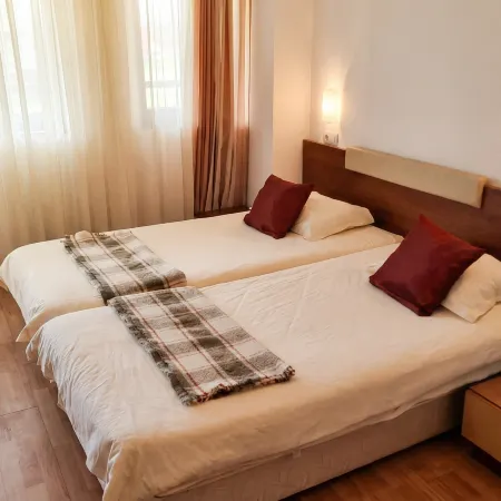 1Br Bright 300Mbps Wifi Duplex - Two Floors