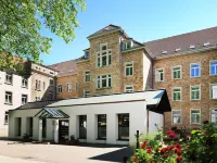 Bildungshaus St. Bernhard - Wohnen Und Tagen Hotels in Rastatt