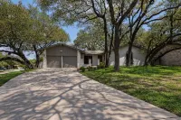 Private Pool Single Level 4Br 5 Beds 1 King Tile Throughout