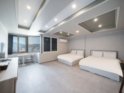 Cheongsong Baegunjang Motel