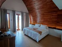 Villa HMD Hotel a Trawas