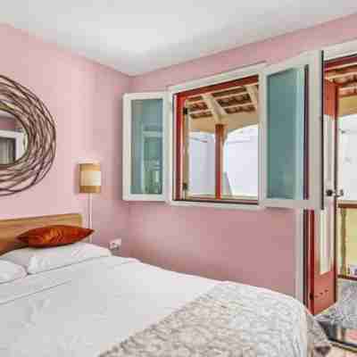 Casa Magnolia Stylish 3-level City House Rooms