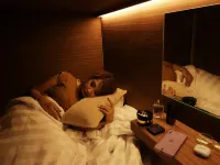 Rosalyne Sleepbox Stasiun Tugu