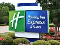 Holiday Inn Express Mentor Banquet Center by IHG