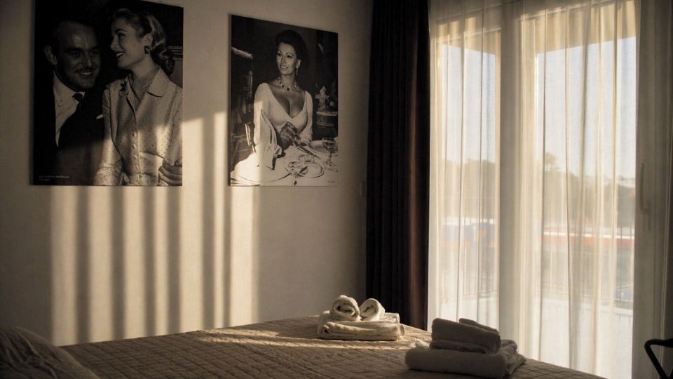 Colonna Suites And Apartments