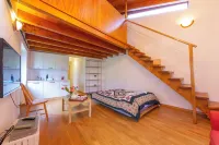 Casa Gialla Lake Lugano Townhouse for 5 - Happy Rentals - บังกะโล