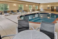 Hampton Inn & Suites Longview North - piscina