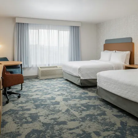 Hampton Inn & Suites Redding