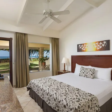 Hotel Tamarindo Diria Beach Resort