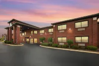 Days Inn by Wyndham Phenix City Near Fort Benning