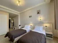 Pechorinn Hotel - Pools