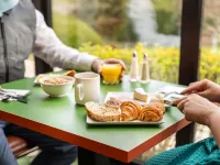 Ibis Styles Lisieux Normandie - breakfast