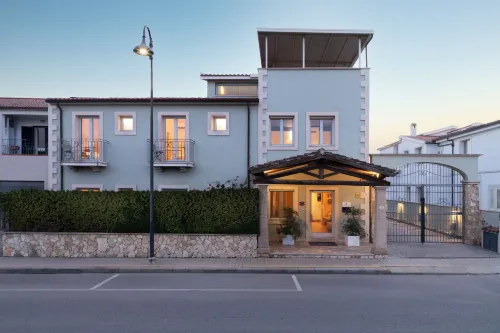 Marin Hotel - Balkoner