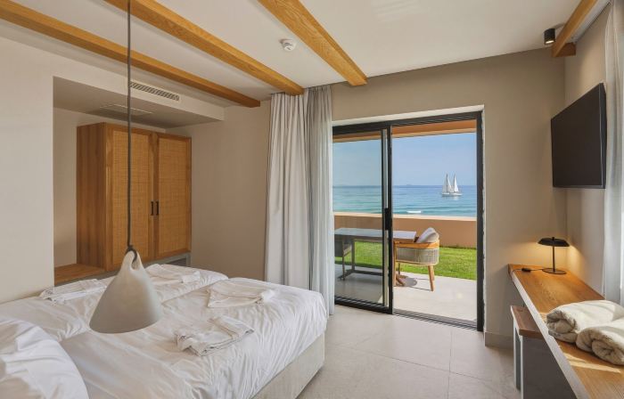 Volta Seaside Boutique Hotel