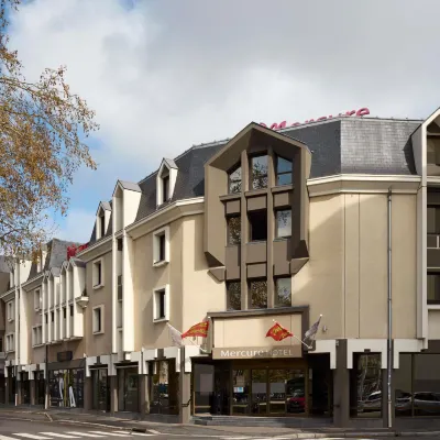 Hôtel Mercure Caen Centre Port de Plaisance Hotels near Abbaye aux Dames