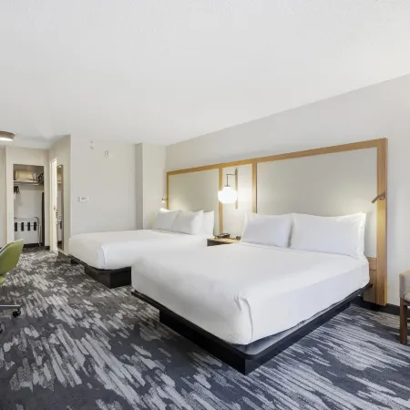 Fairfield by Marriott Inn & Suites Mount Pleasant, WI