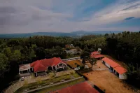 Akruthi Palm Pavilion Resort - breakfast