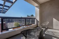 Bluestem Hotel Torrance Los Angeles, Ascend Hotel Collection - parkir