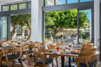 Metropole Urban Hotel - بار