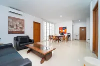 Tempuran Suites By ARBA - parking